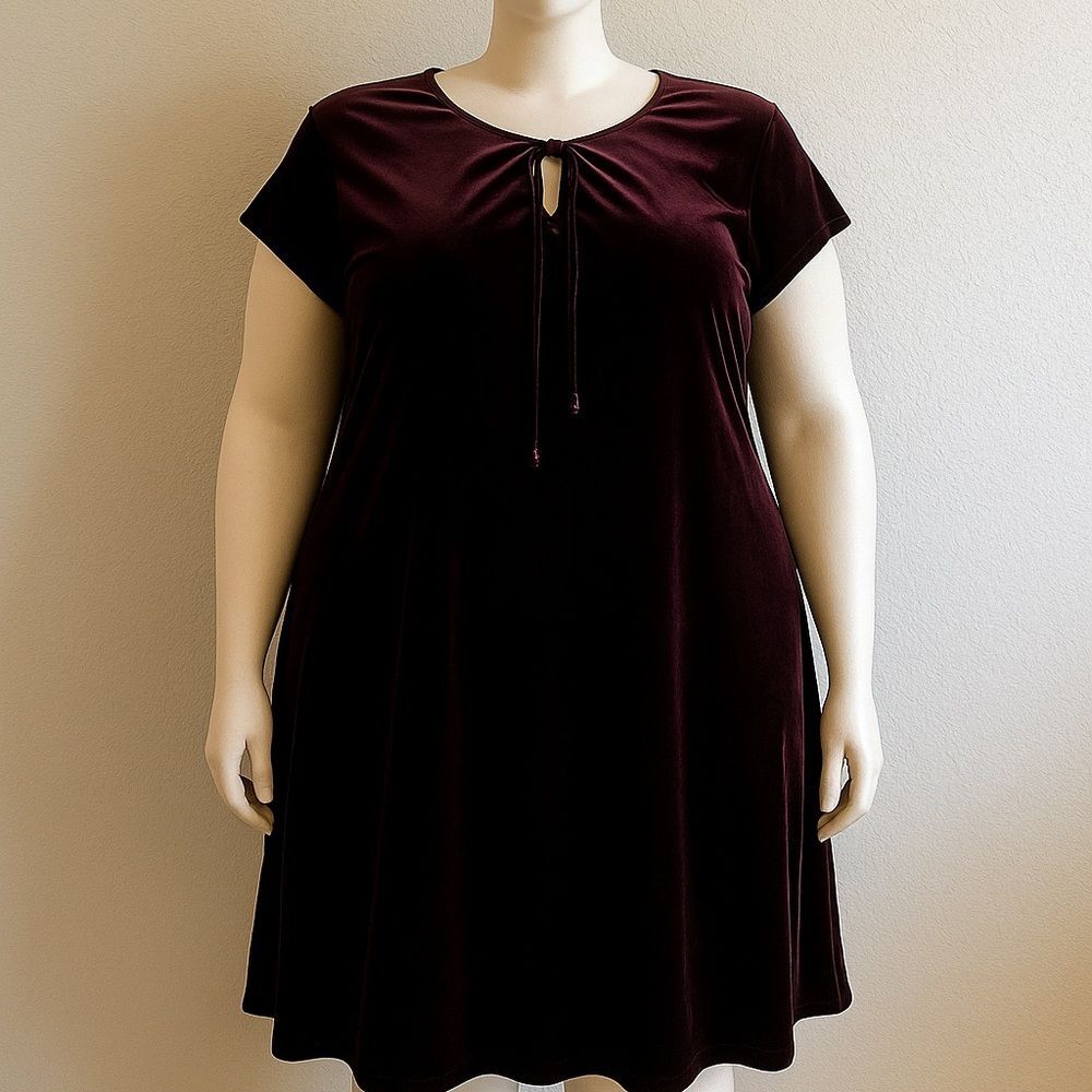 Lane Bryant Burgundy Velvet Short Sleeve Tie Neck Midi Dress Size: 22